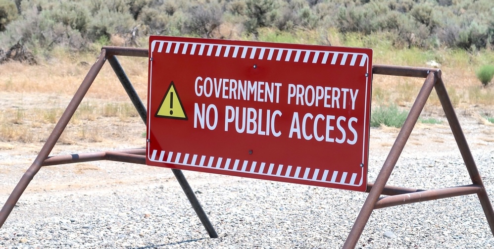 Give the Land to the American People